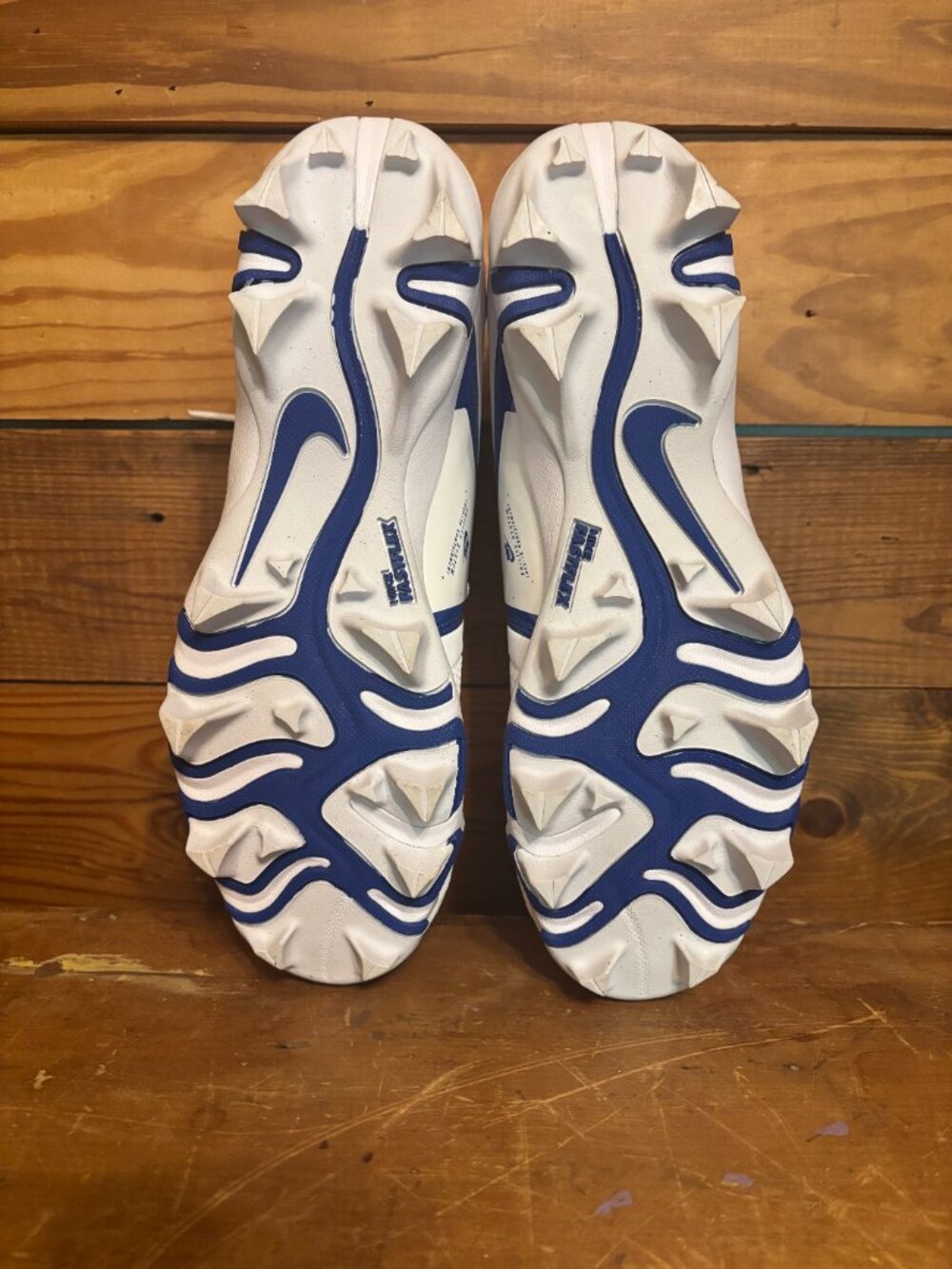 Nike Alpha Menace 3 Shark Football Cleats - Picture 6 of 6